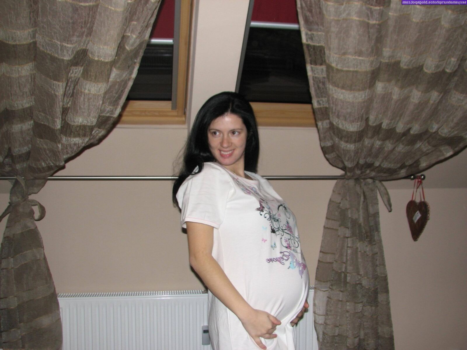 Pregnant Hot Mama-Part 01