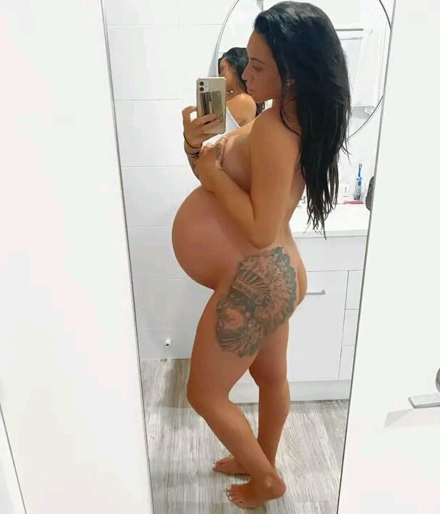 Amateur preggo 01