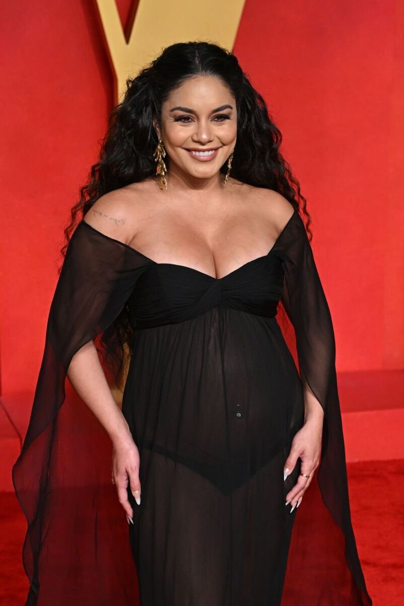 Vanessa Hudgens Beautifully Pregnant