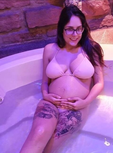 Pregnant Julia