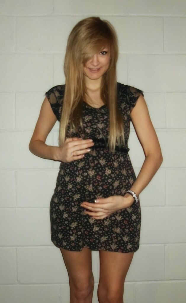 Pregnant teen