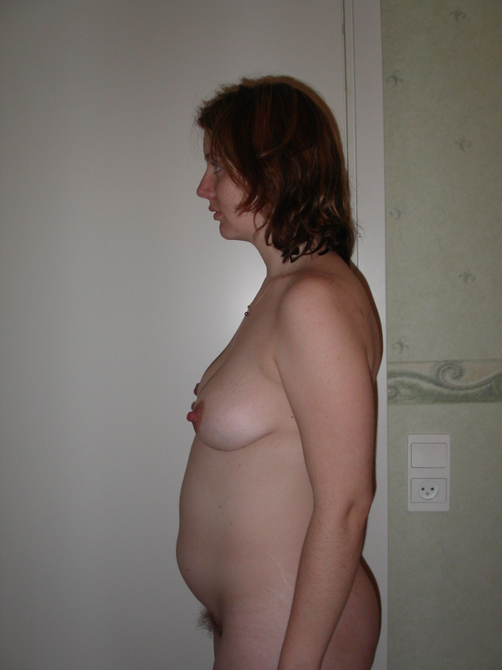 Natural and cute preggo