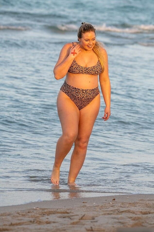 Iskra Lawrence enceinte