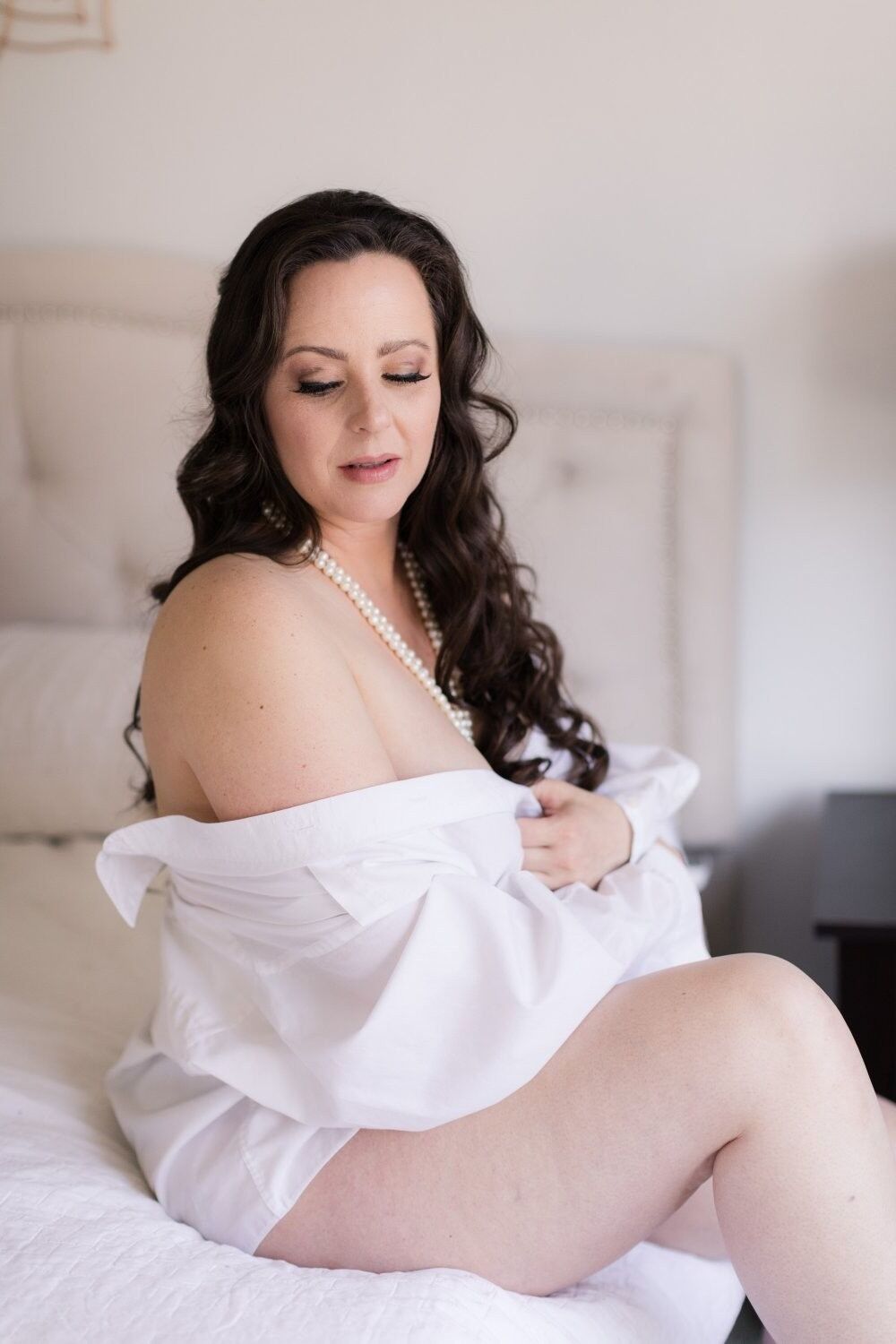 Pregnant Boudoir - Wholesome Brunette