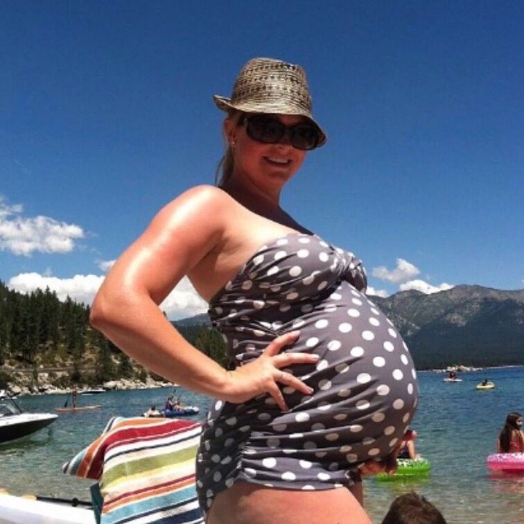 Melissa Joan Hart Pregnant