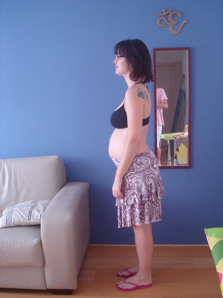 Pregnant Bruna