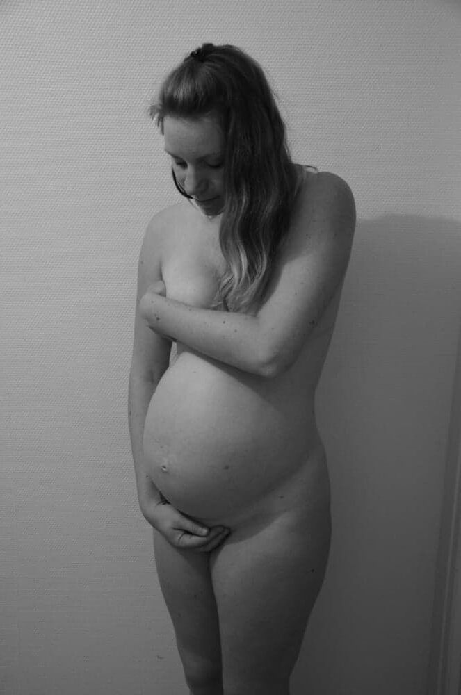 Pregnant teen