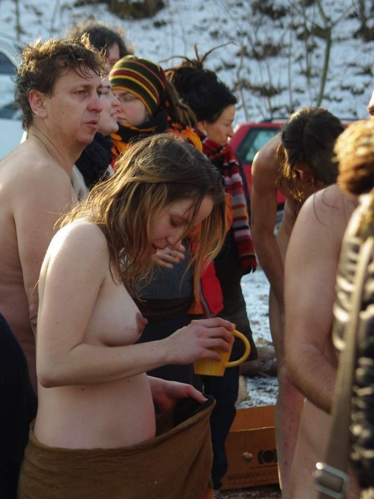 [Enceinte] Fête sur glace