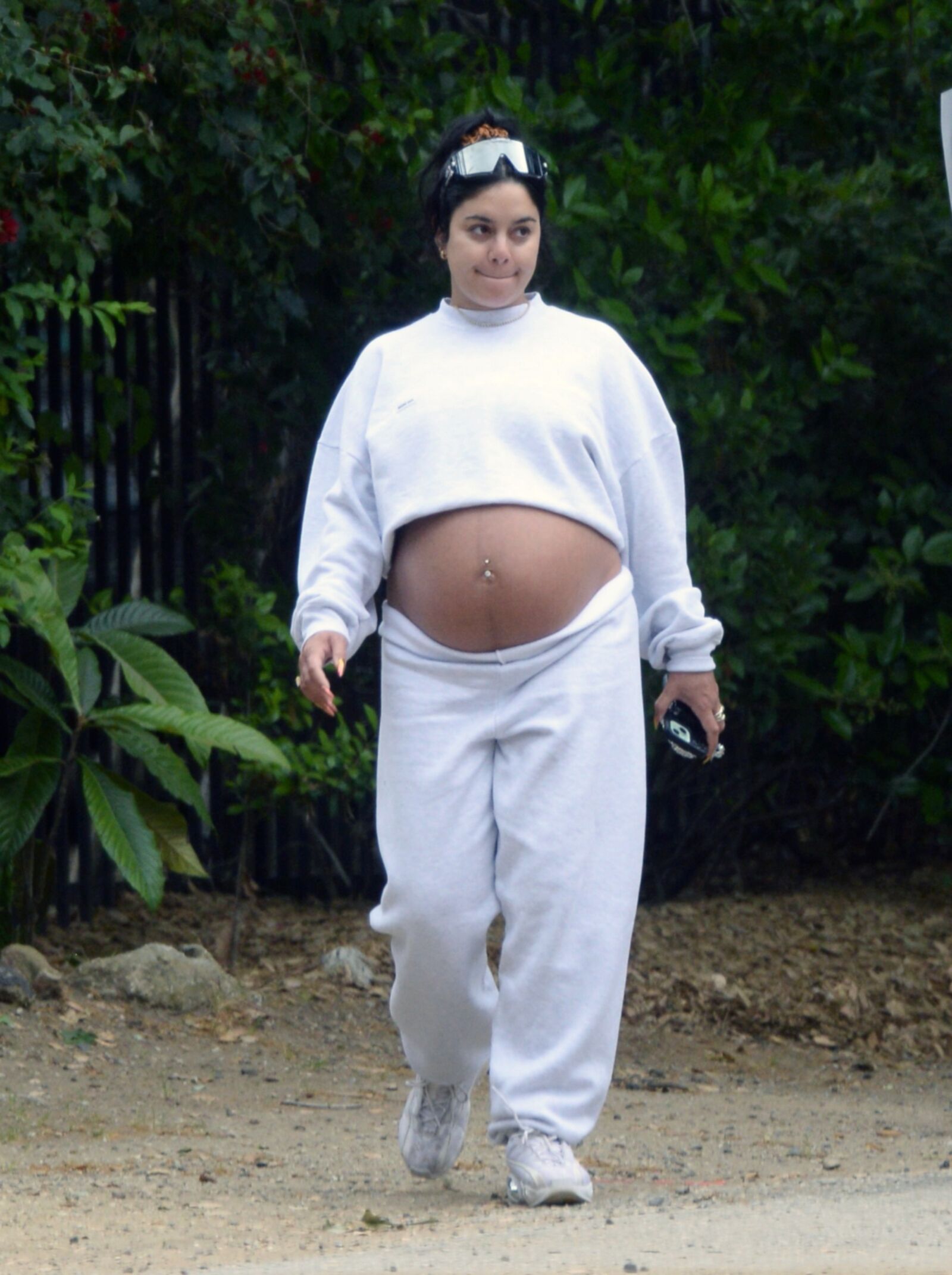 Vanessa Hudgens with huge pregnant belly out for a hike in LA