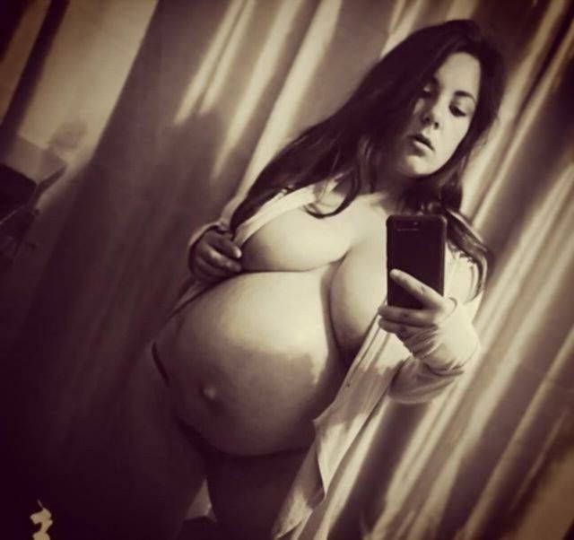 Karen J, enceinte