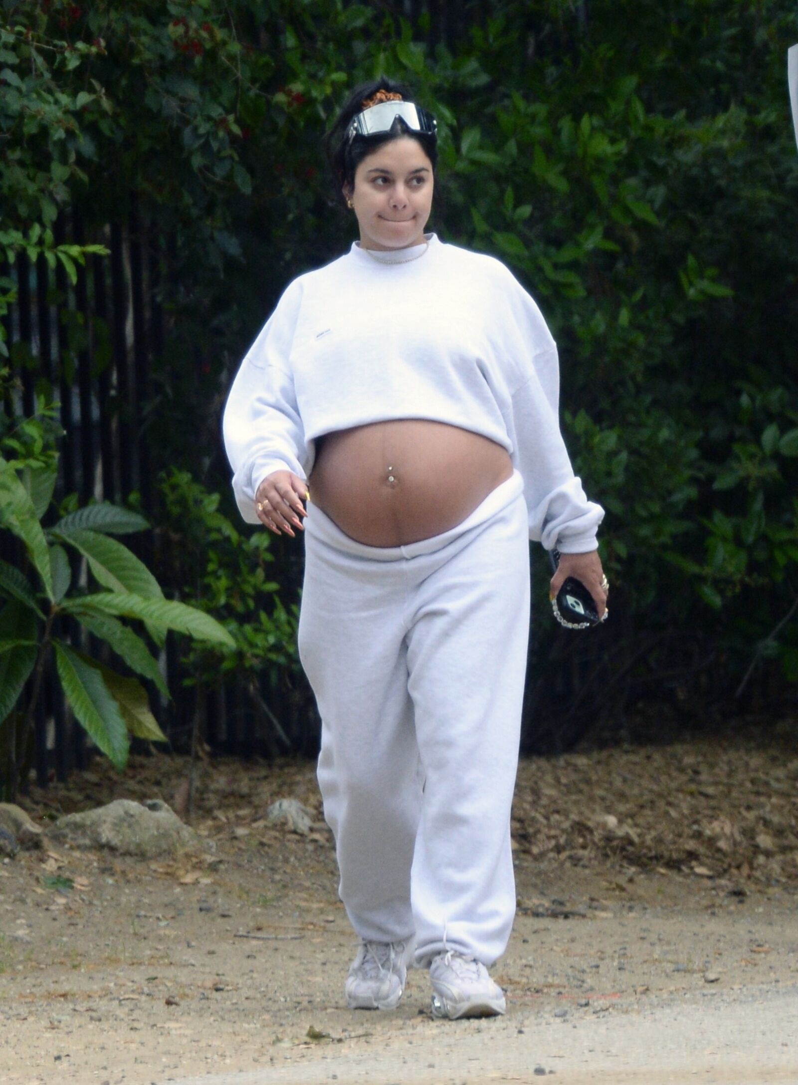 Vanessa Hudgens with huge pregnant belly out for a hike in LA