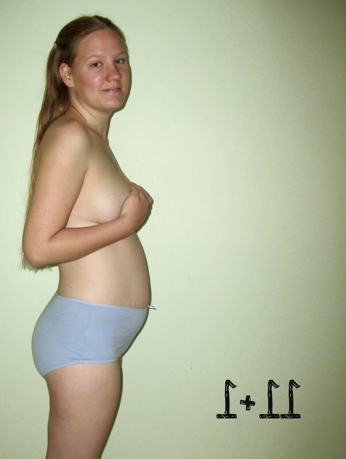 Almost nude Ann 6-39 weeks pregnant