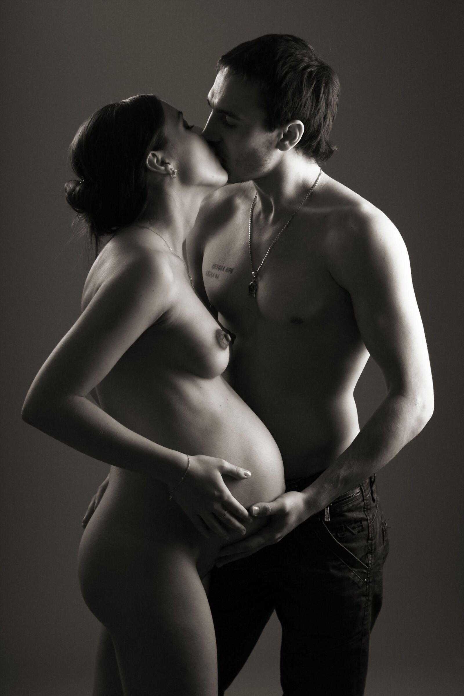 Pregnants in B&W