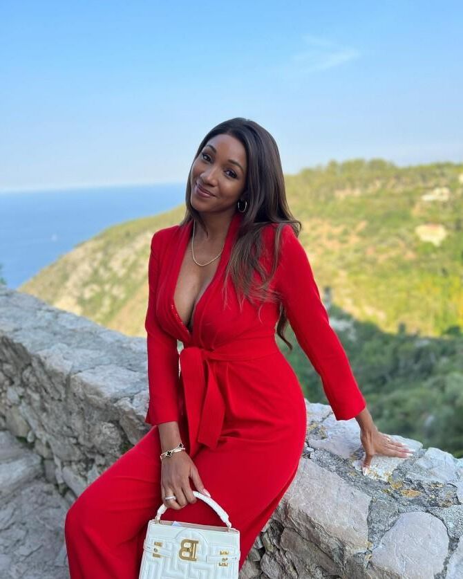 Maria Taylor NFL-Reporterin HEISSE SEXY SCHWANGERE Bilder