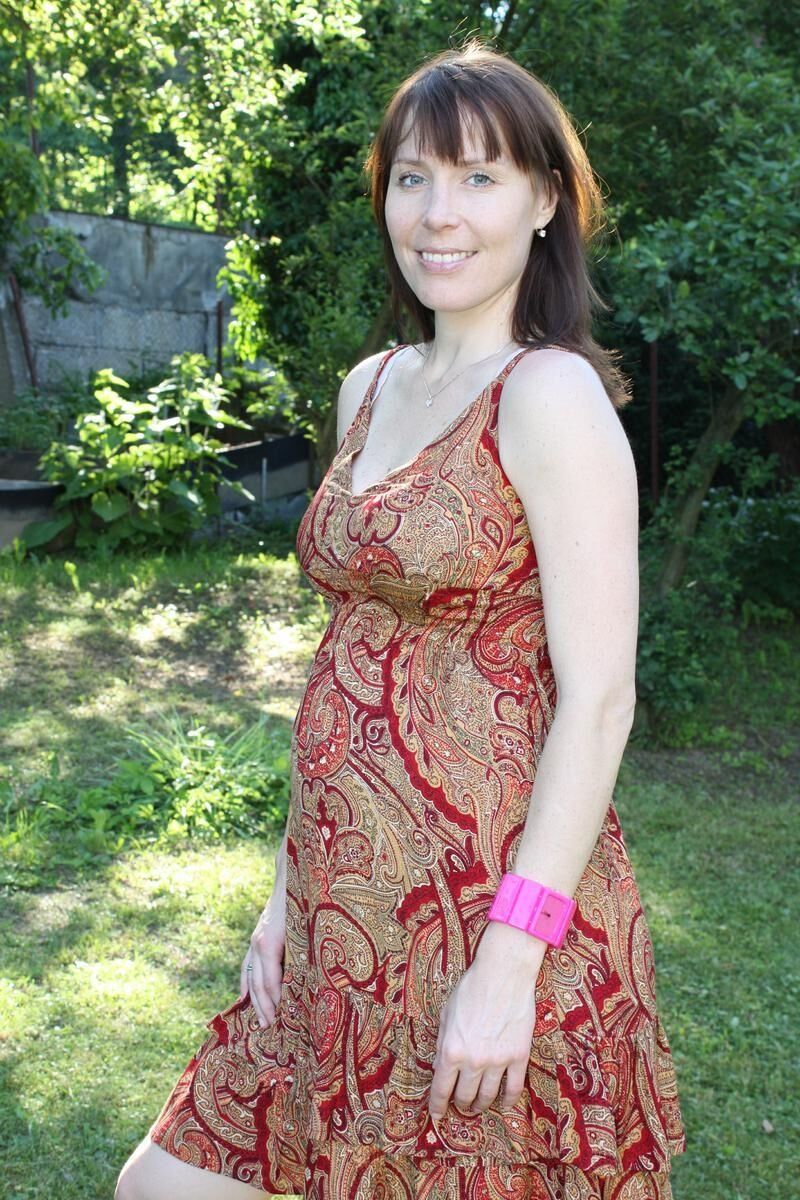 Pregnant MILF