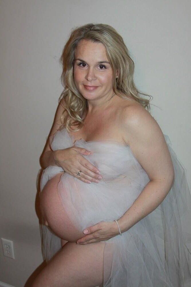 MILF enceinte