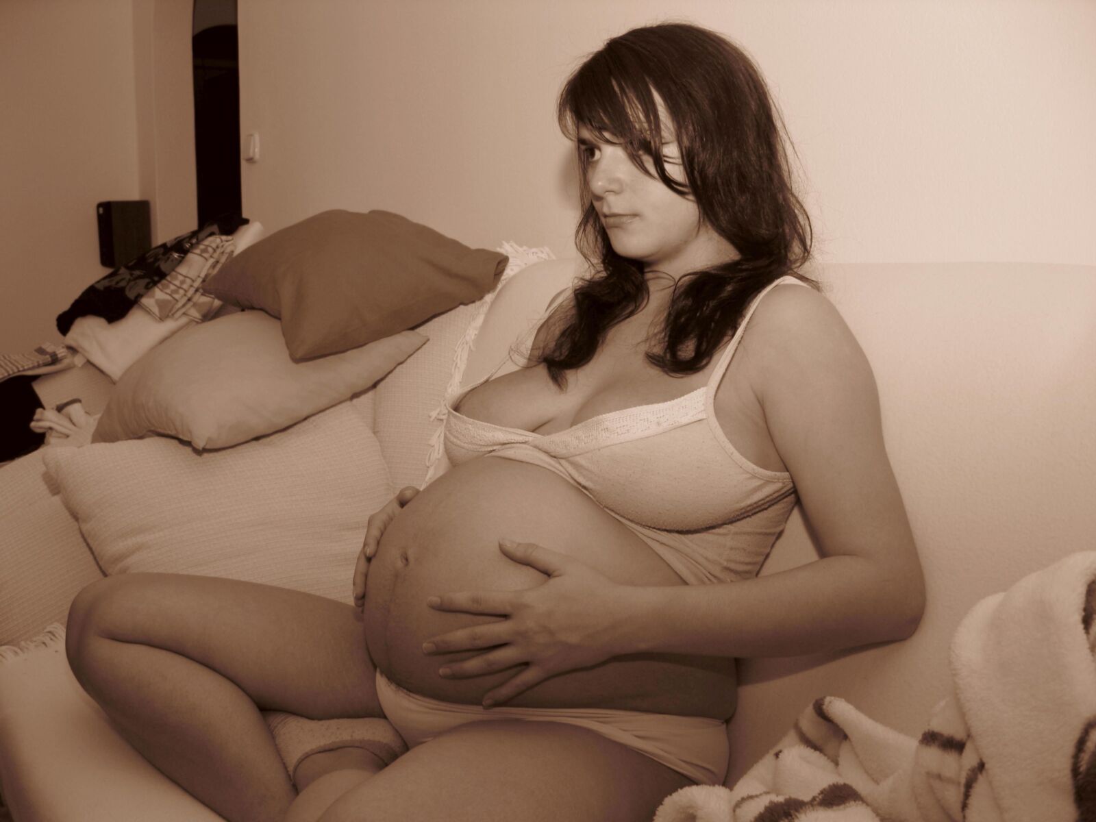 Pregnant mom at home