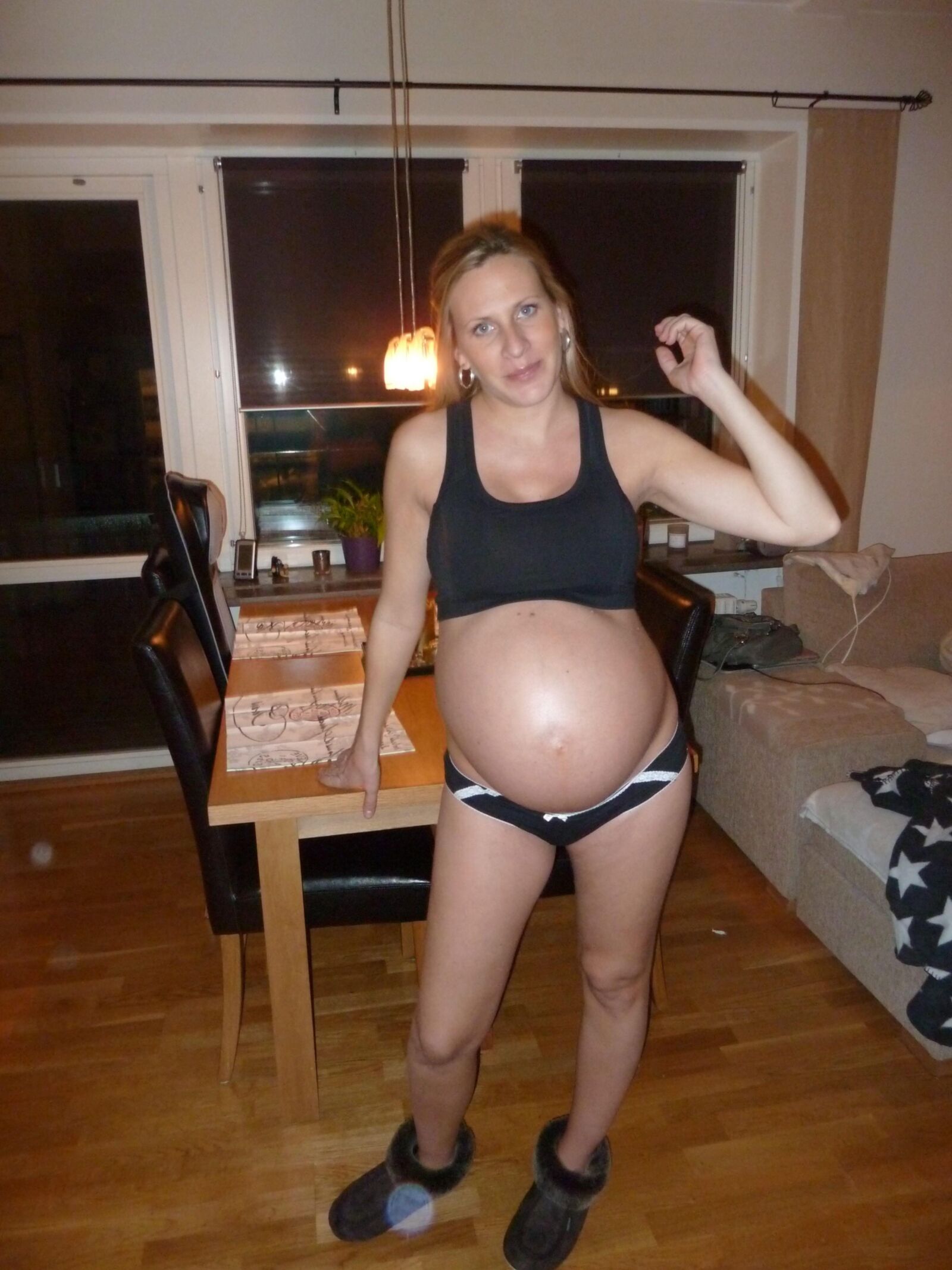 Pregnant MILF