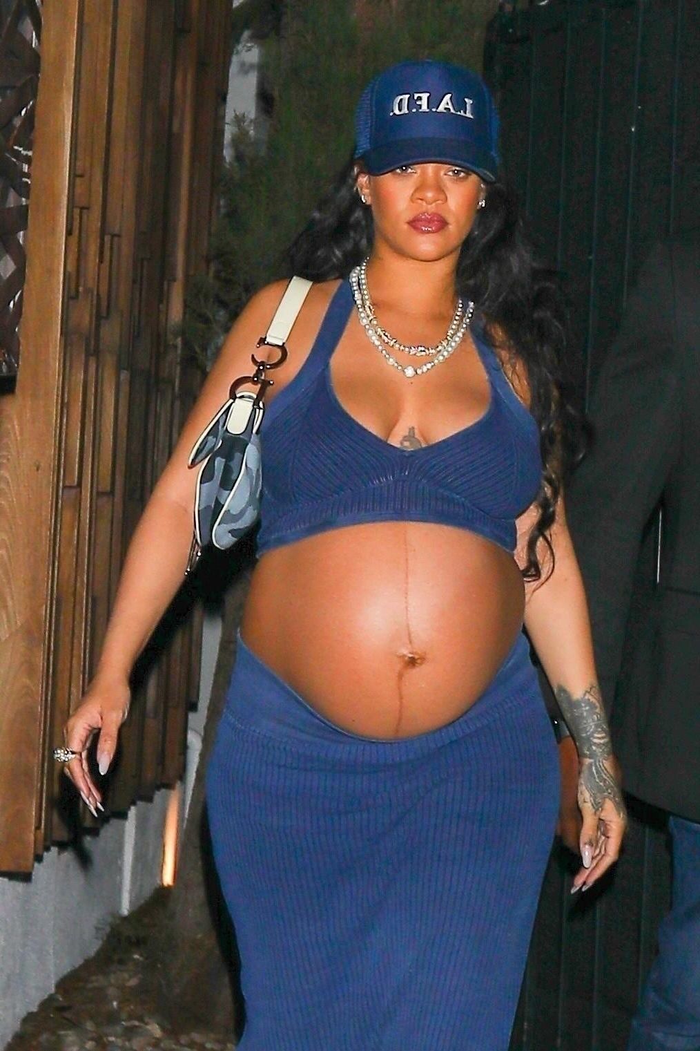 Pregnant RIHANNA