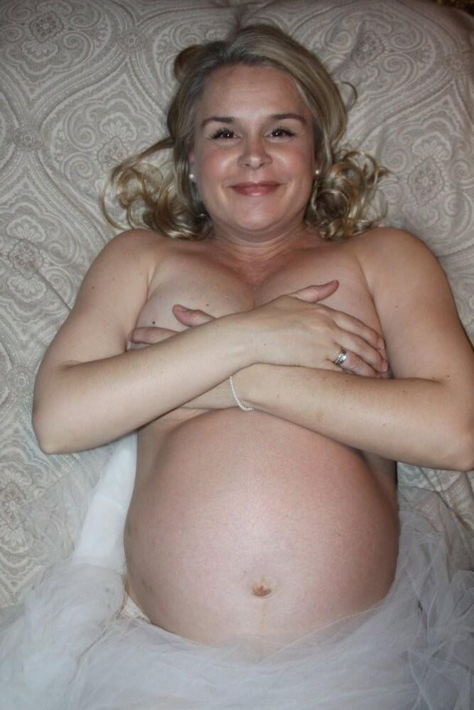 MILF enceinte