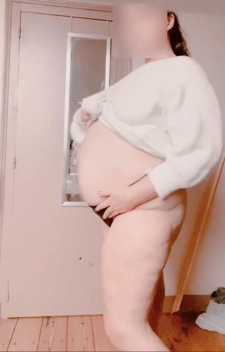 Pregnant chubby