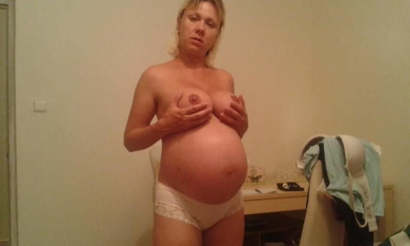 Pregnant MILF