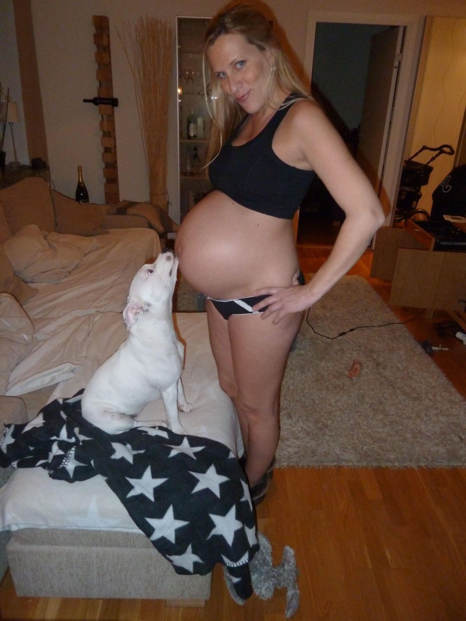 Pregnant MILF