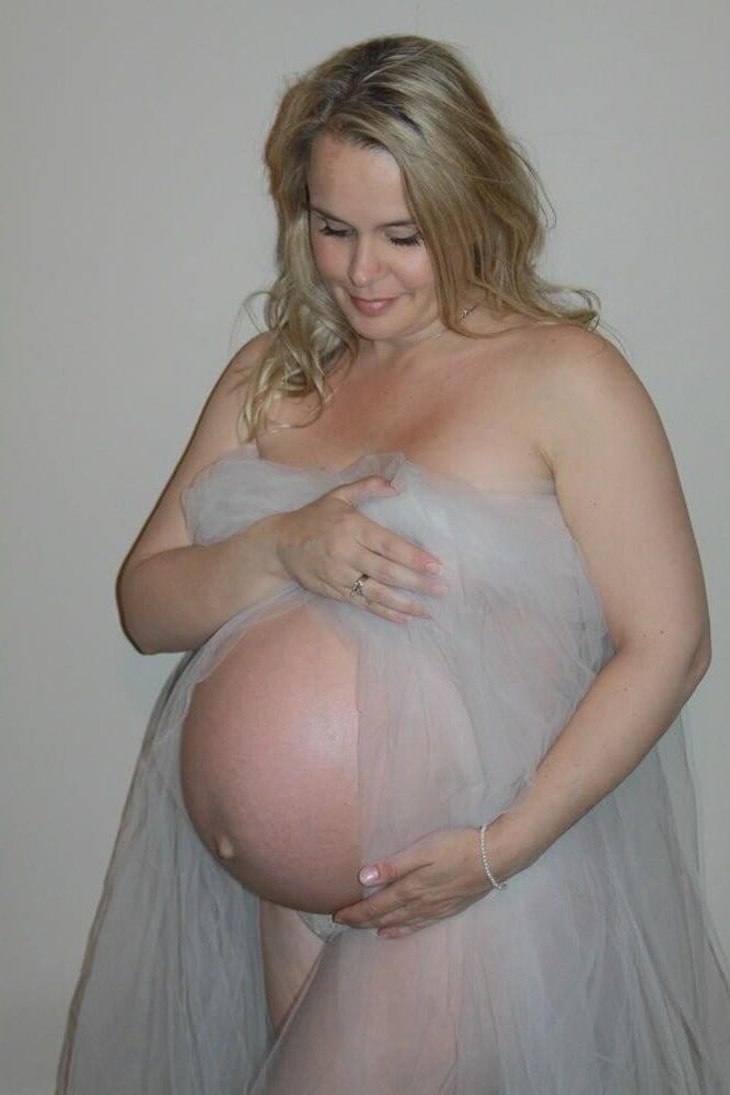 MILF enceinte