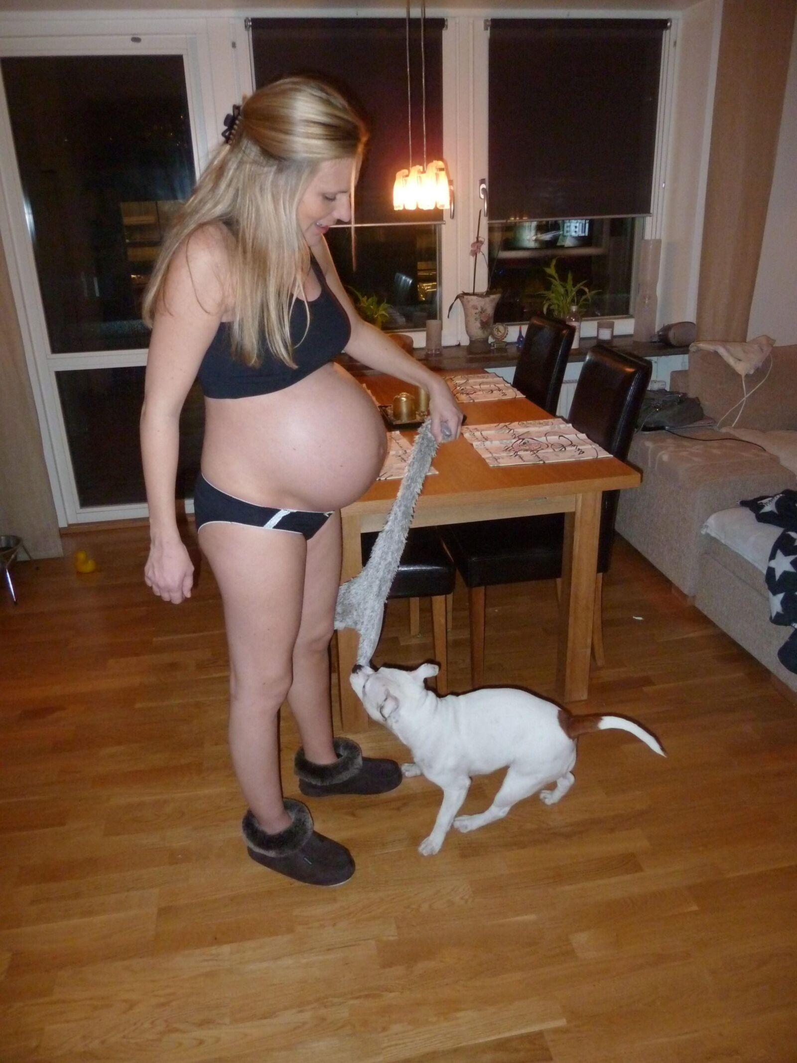 Pregnant MILF