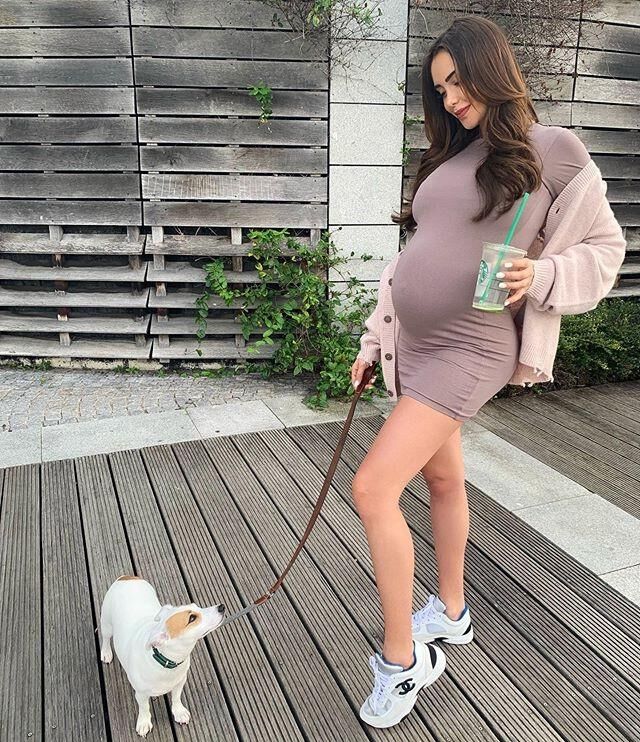  Nabilla Vergara pregnant