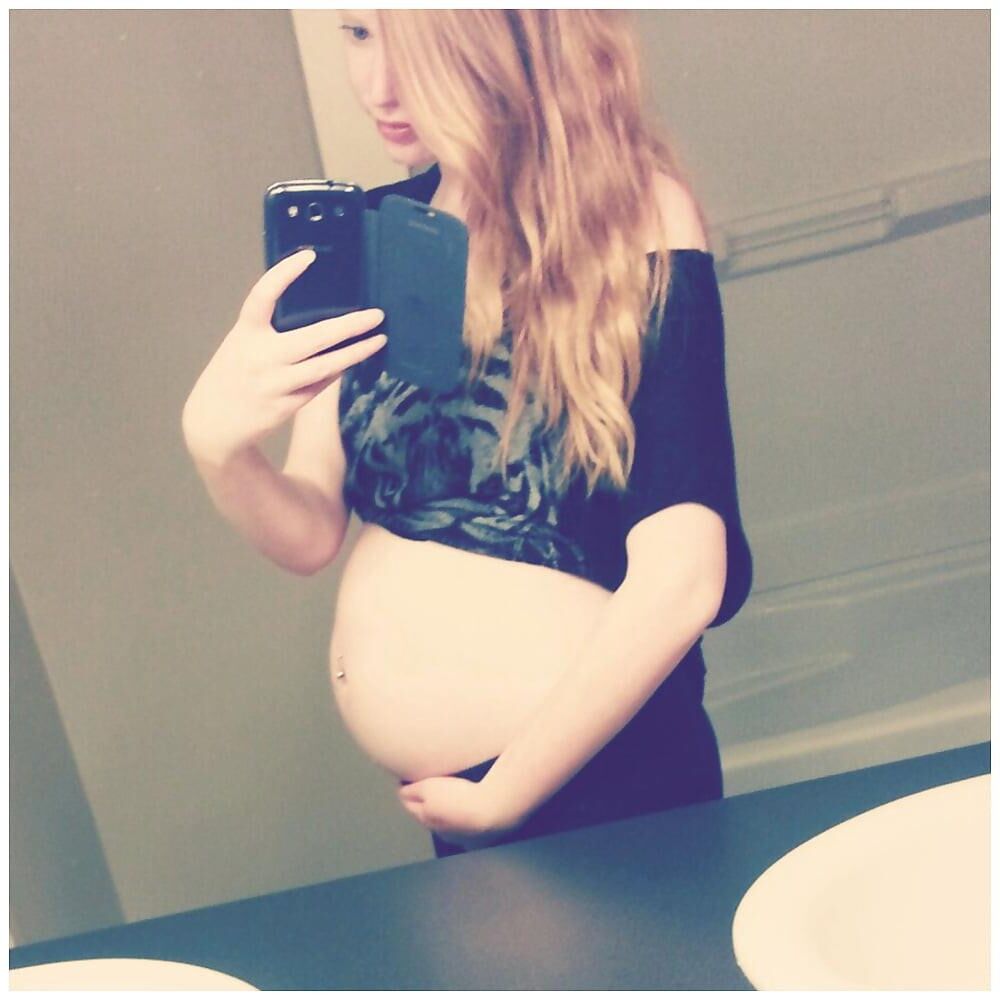 Pregnant teen