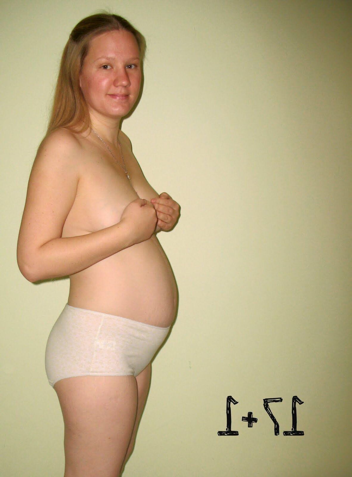 Almost nude Ann 6-39 weeks pregnant