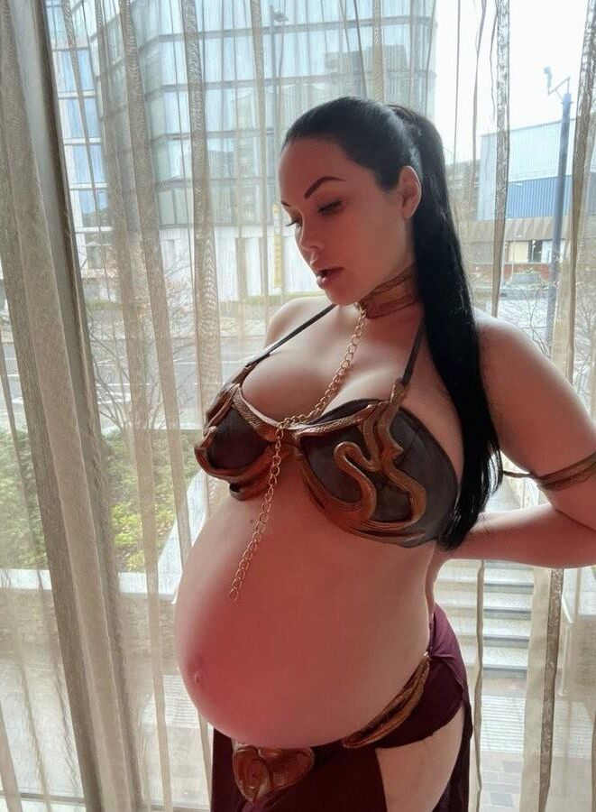 Pregnant 8