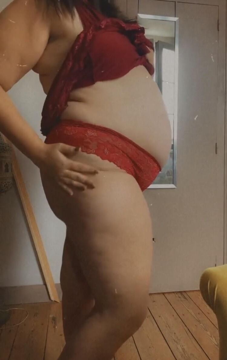 Pregnant chubby