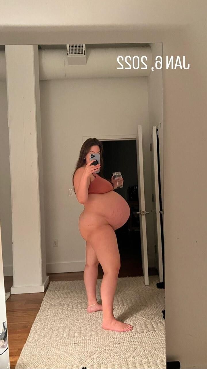 Pregnant beauties 11