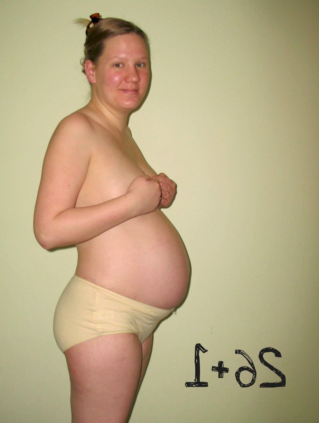 Almost nude Ann 6-39 weeks pregnant