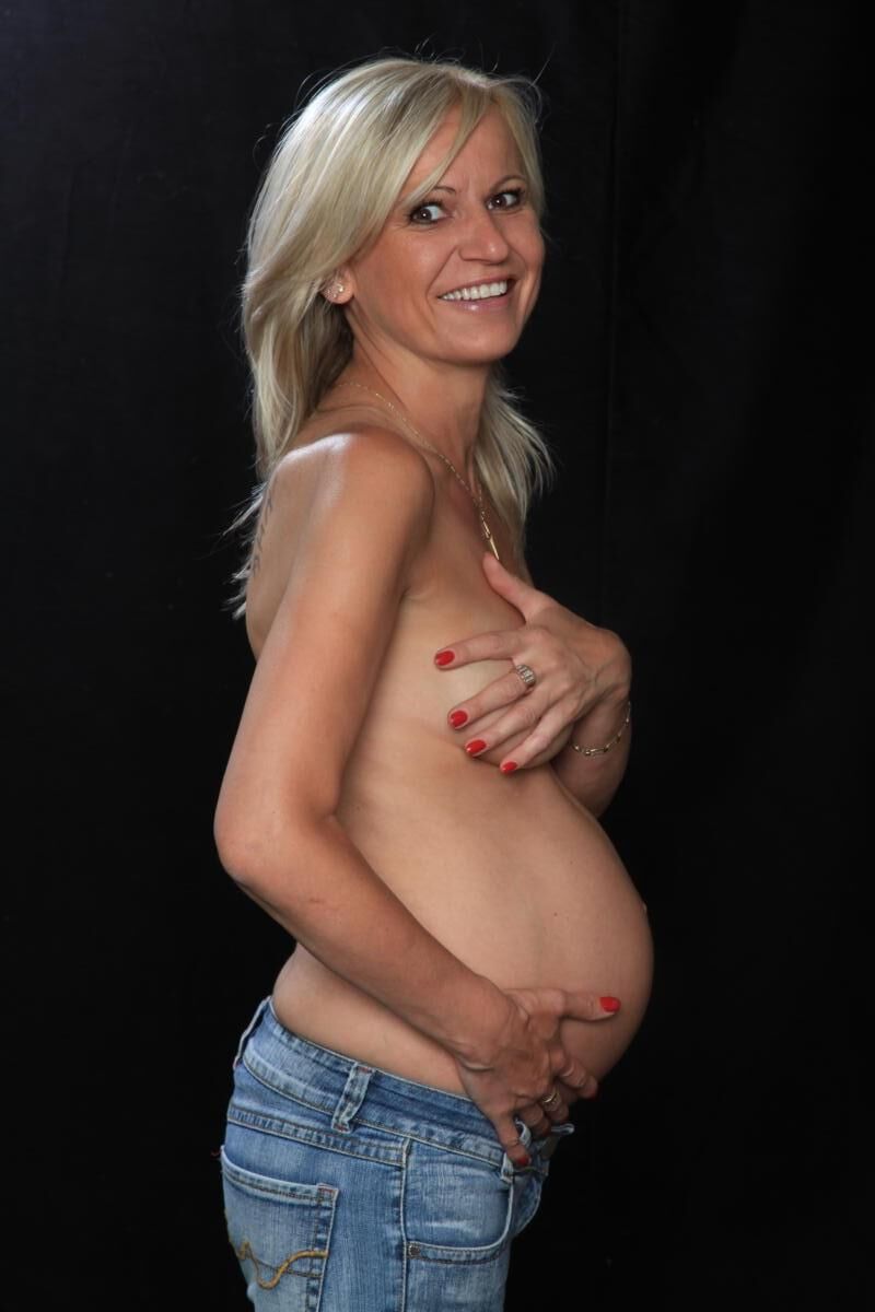 Beautiful pregnant milf