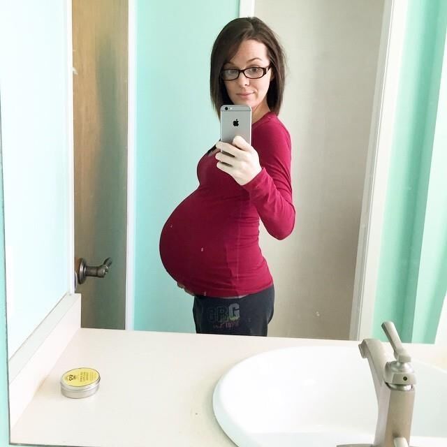 Selfies evolution of pregnancy