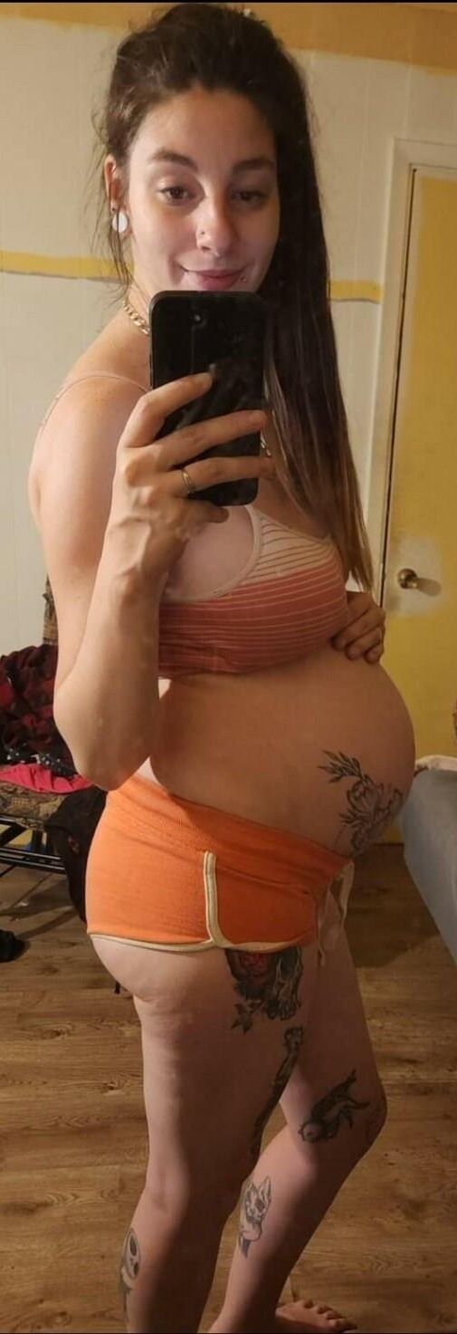 [Pregnant] teen and tattooed