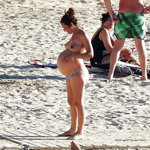 22/11~Preggers-bikini de playa y al aire libre