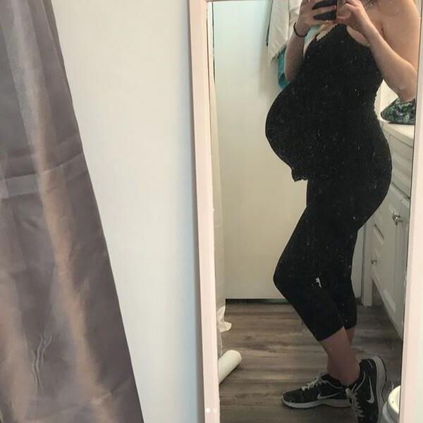 [Pregnant] young girl with twins