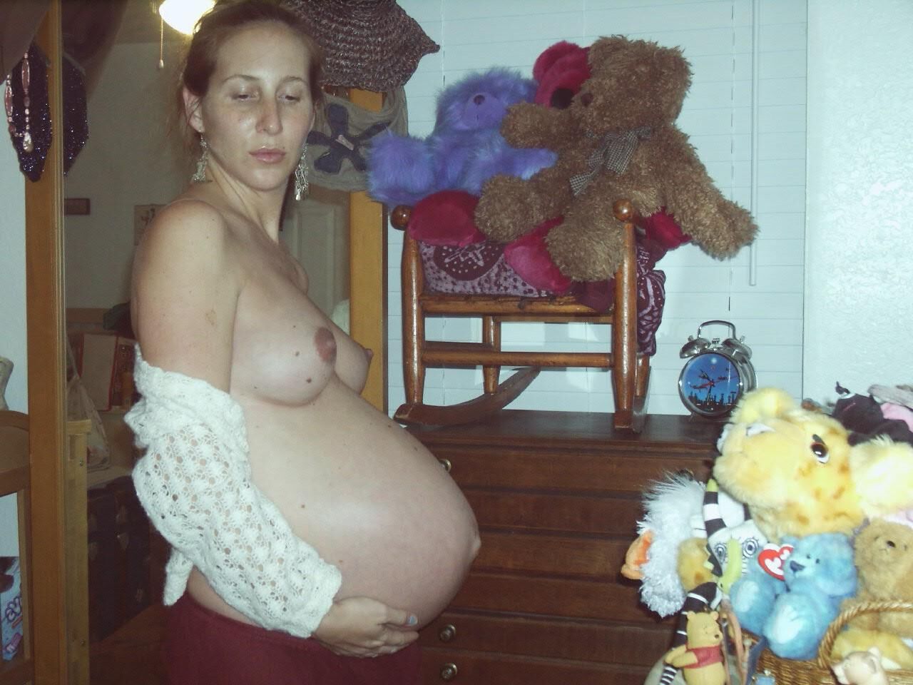 Pregnant amateurs 04