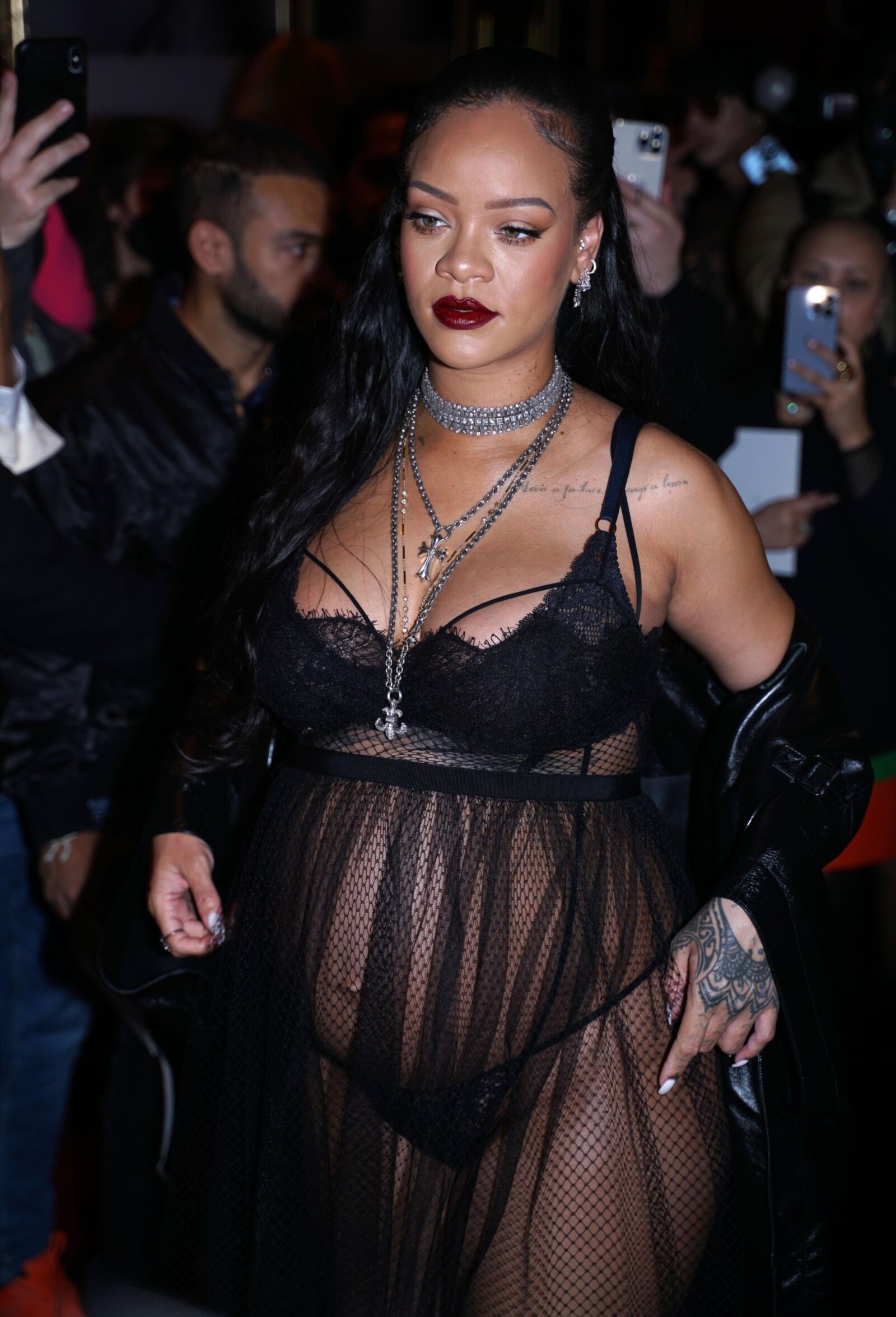 Rihanna - Dior Show Autumn Winter 2022 Paris Fashion Week