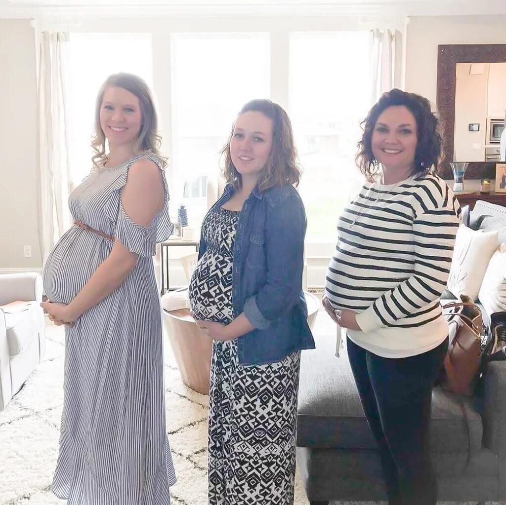 Pregnant sisters