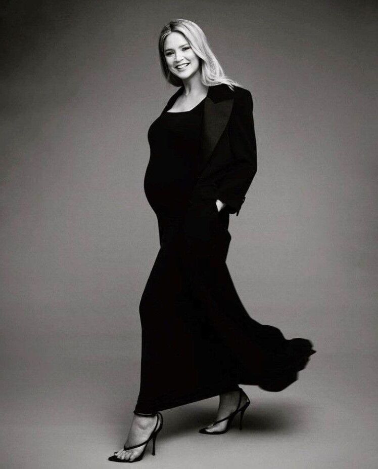 Virginie Efira pregnant