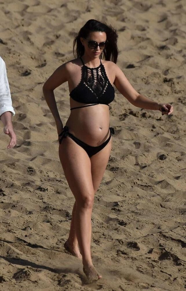 Jennifer Metcalfe pregnant