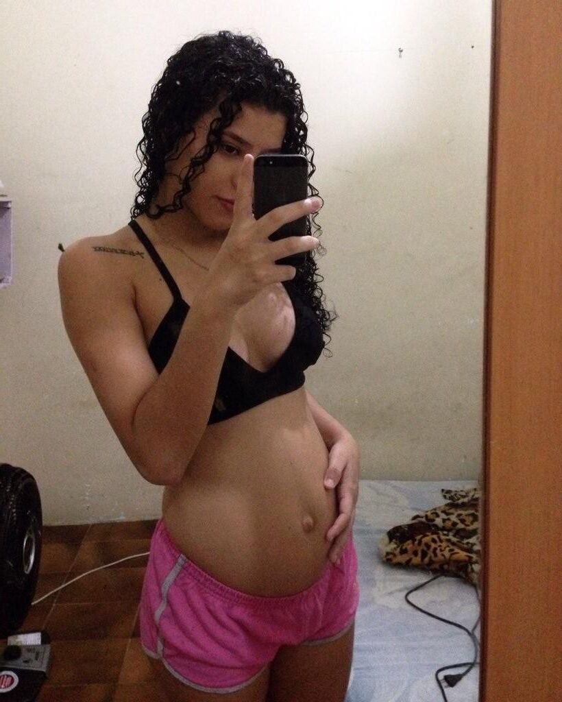 [Pregnant] Rebecca Aguiar