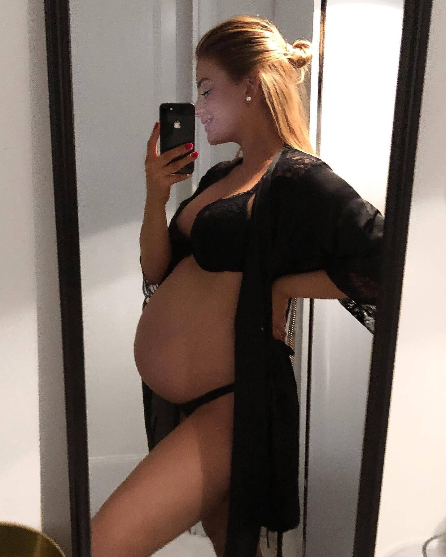 Random pregnant non nude girls #5