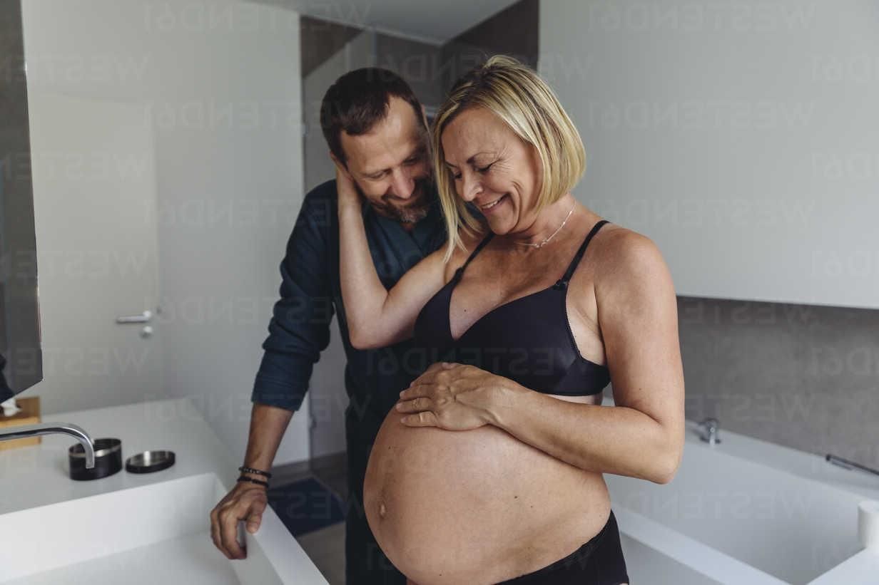 [Pregnant] mature German very happy