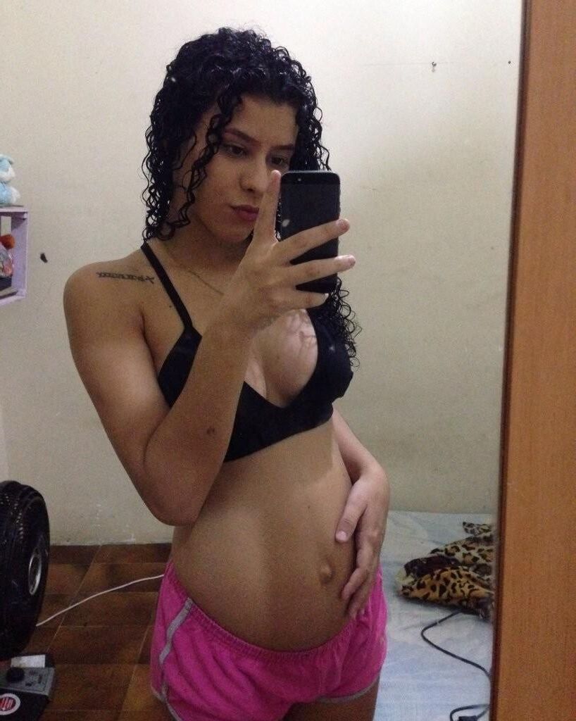 [Pregnant] Rebecca Aguiar